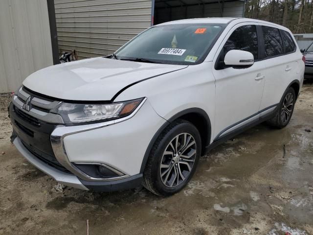 2016 Mitsubishi Outlander SE