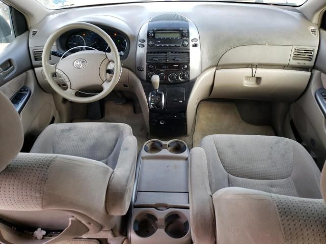 2008 Toyota Sienna CE