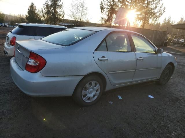 2004 Toyota Camry LE