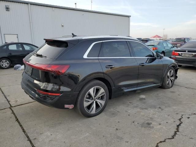 2024 Audi Q8 E-TRON Premium Plus