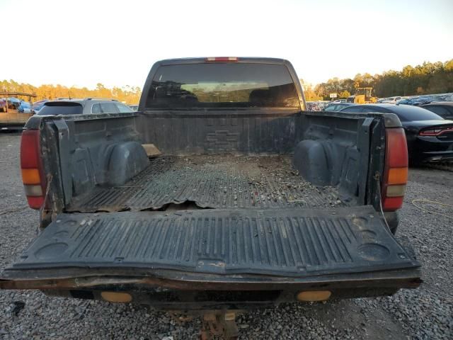 2004 Chevrolet Silverado K2500 Heavy Duty