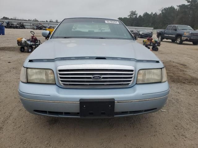 1999 Ford Crown Victoria