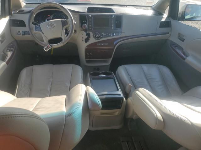 2011 Toyota Sienna XLE