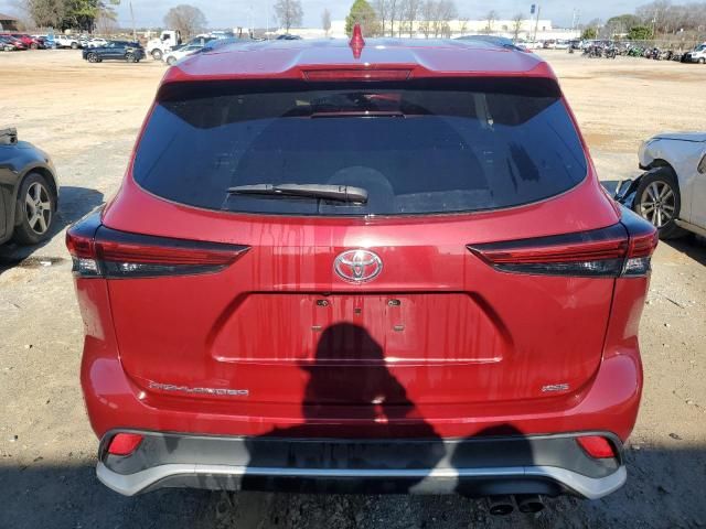 2021 Toyota Highlander XSE