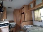 2005 Ford Econoline E350 Super Duty Cutaway Van