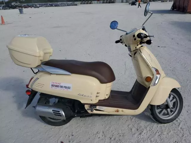 2013 Kymco Usa Inc Like 50