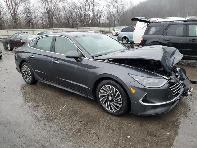 2022 Hyundai Sonata Hybrid