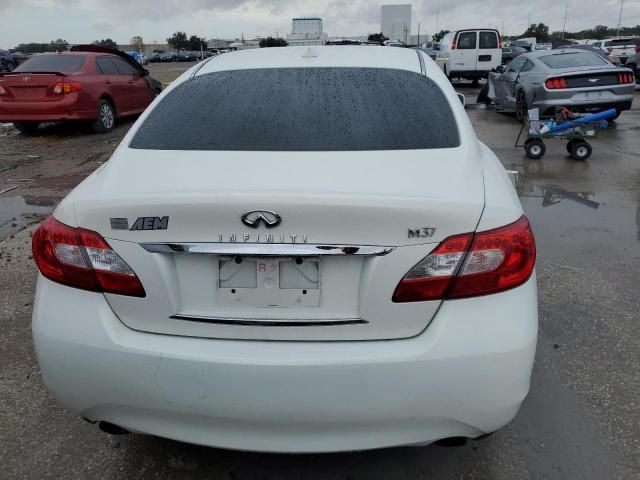 2012 Infiniti M37