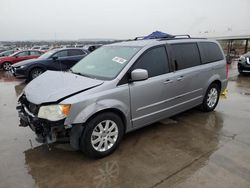 Chrysler Vehiculos salvage en venta: 2013 Chrysler Town & Country Touring