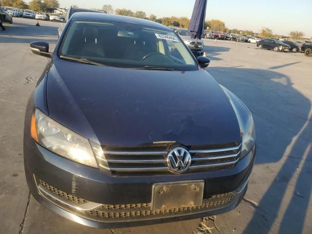 2014 Volkswagen Passat S