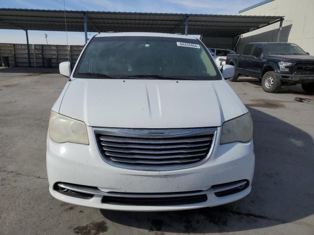 2014 Chrysler Town & Country Touring