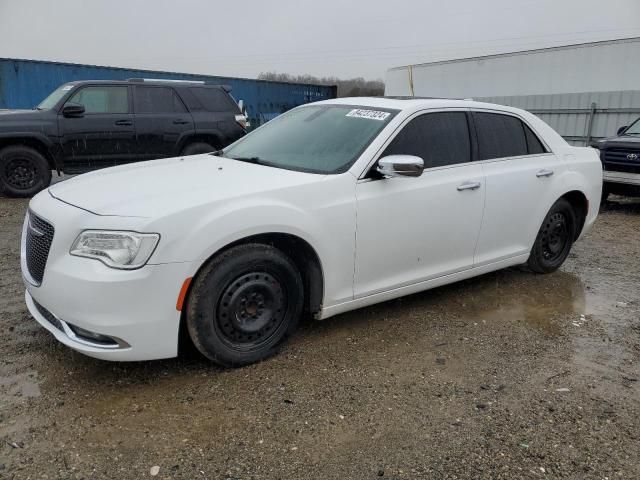 2016 Chrysler 300C