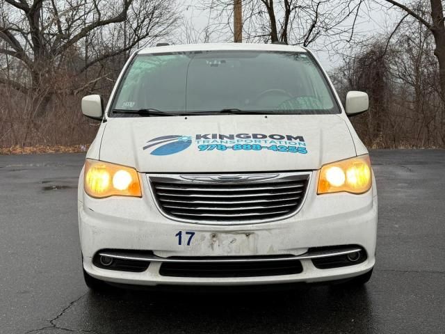 2012 Chrysler Town & Country Touring