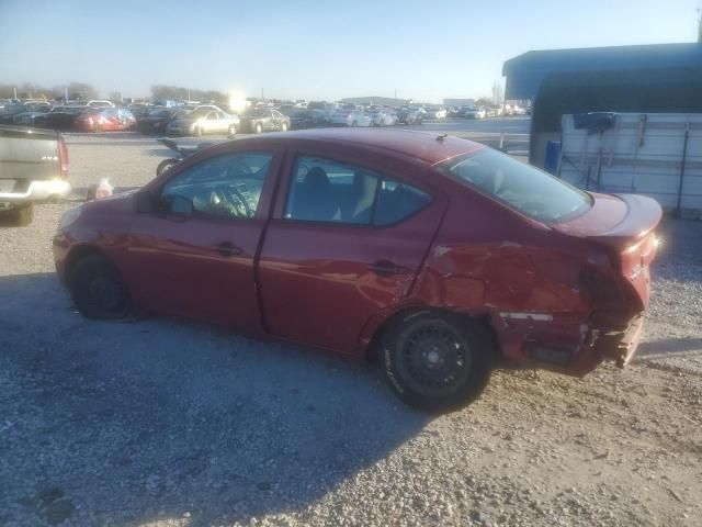 2013 Nissan Versa S