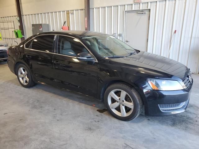 2012 Volkswagen Passat SE