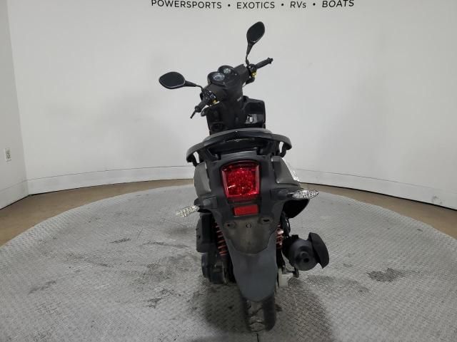 2020 Genuine Scooter Co. Hooligan 170I