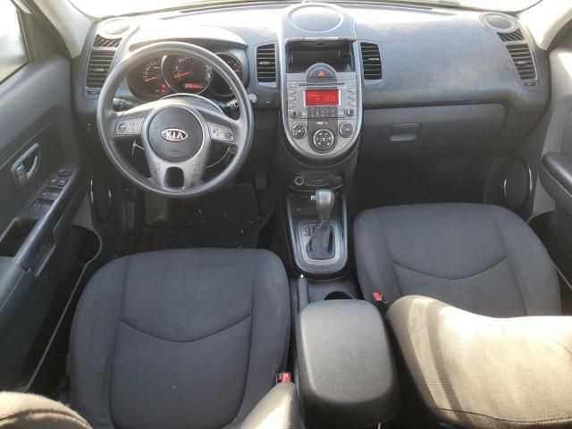 2011 KIA Soul +