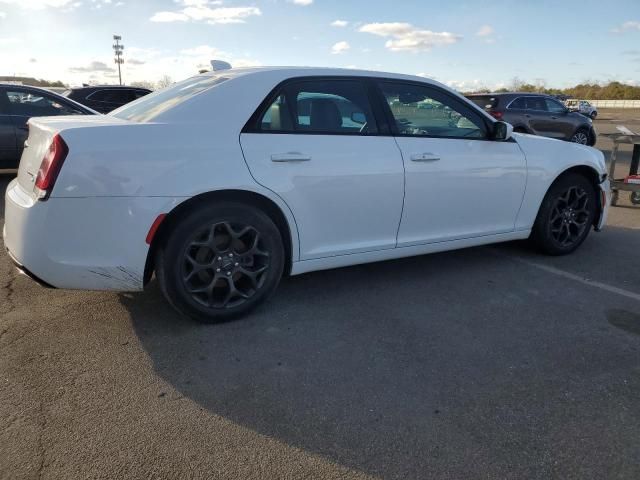 2019 Chrysler 300 S