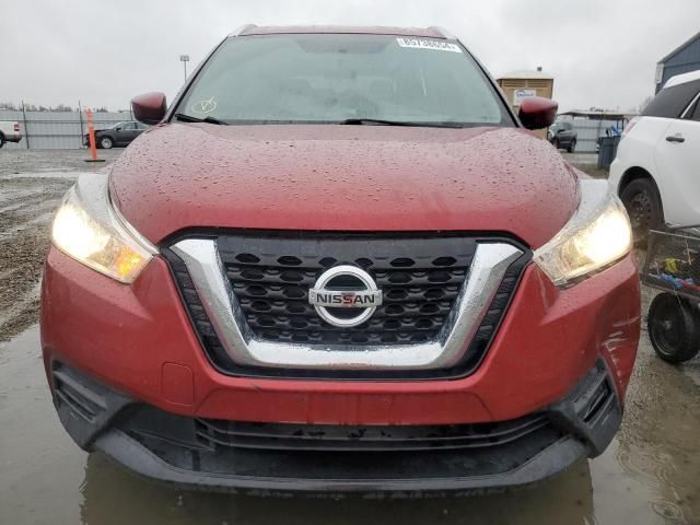 2019 Nissan Kicks S