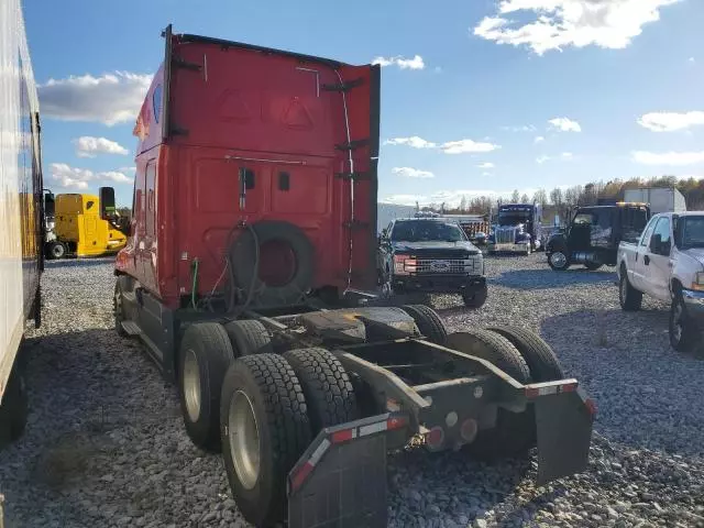 2016 Freightliner Cascadia 125