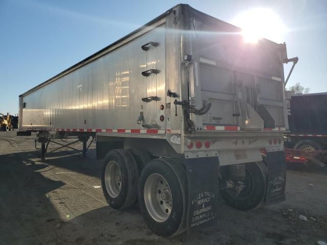 2007 East Manufacturing Trailer