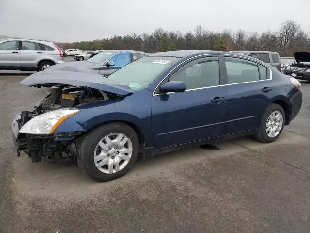 2010 Nissan Altima Base