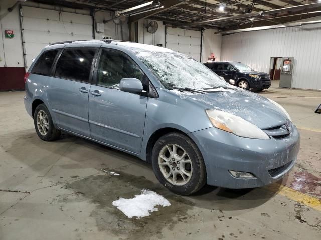 2007 Toyota Sienna XLE