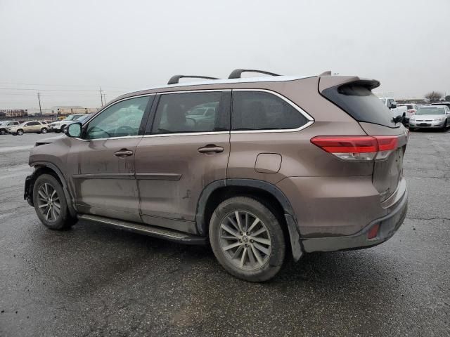 2018 Toyota Highlander SE