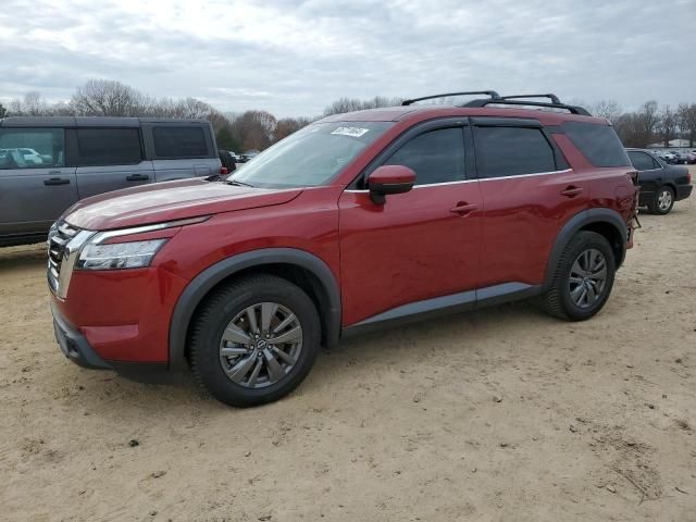 2022 Nissan Pathfinder SV