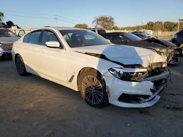 2019 BMW 530E