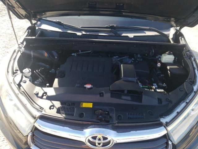 2016 Toyota Highlander XLE