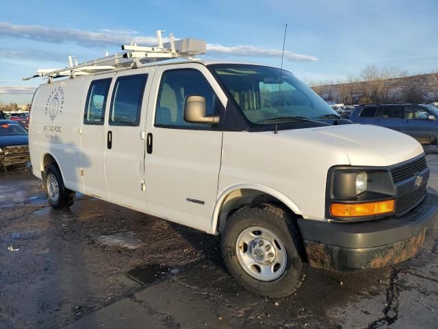 2004 Chevrolet Express G2500