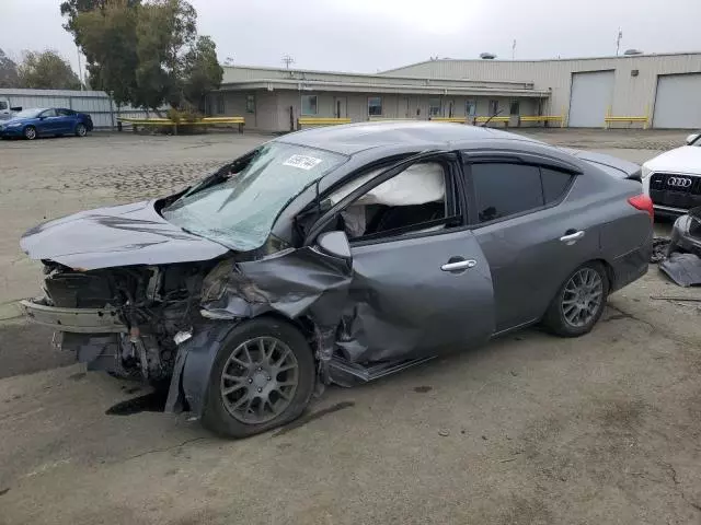 2018 Nissan Versa S