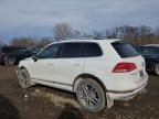 2016 Volkswagen Touareg Sport