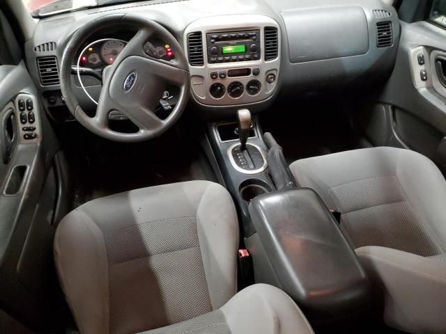 2005 Ford Escape XLT