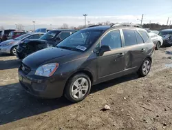 KIA Rondo Vehiculos salvage en venta: 2009 KIA Rondo Base