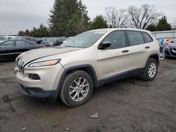 Vehiculos salvage en venta de Copart Finksburg, MD: 2015 Jeep Cherokee Sport