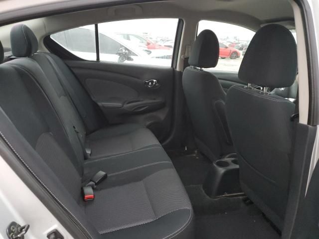 2015 Nissan Versa S