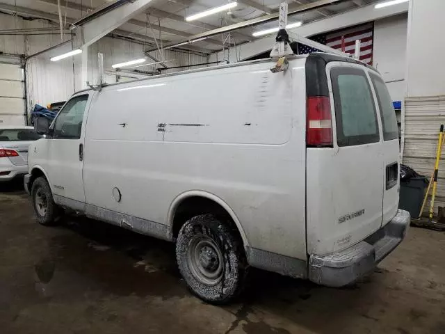 2004 GMC Savana G2500