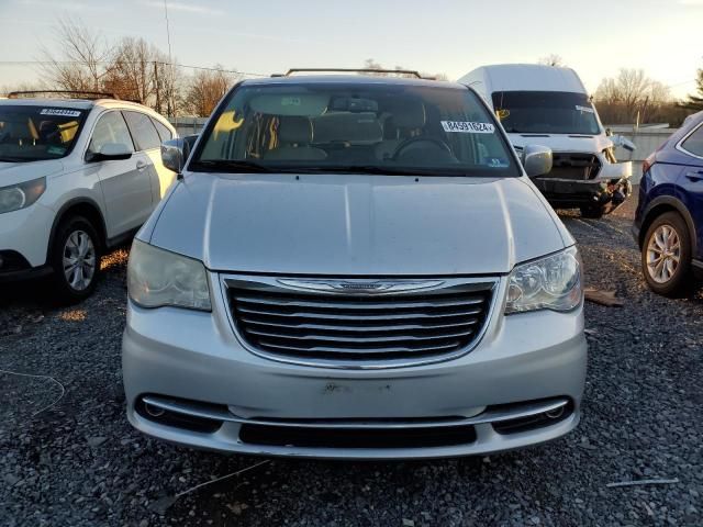 2011 Chrysler Town & Country Touring L