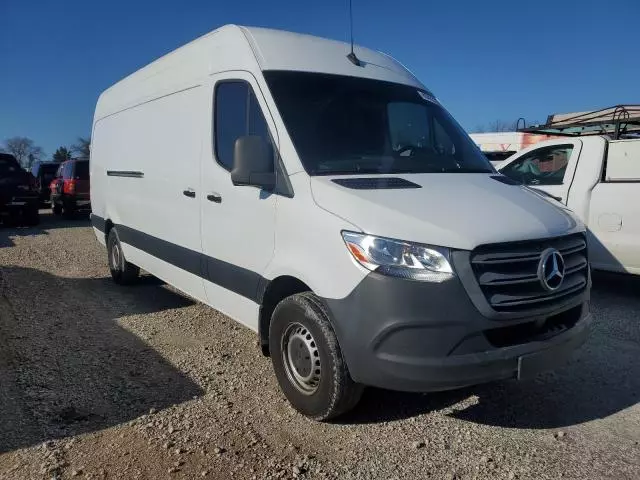 2021 Mercedes-Benz Sprinter 2500