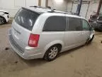 2010 Chrysler Town & Country Touring