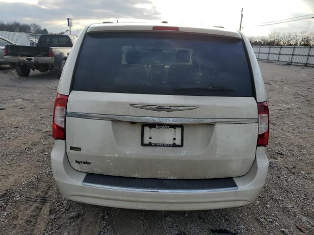 2011 Chrysler Town & Country Touring