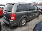 2010 Chrysler Town & Country Touring