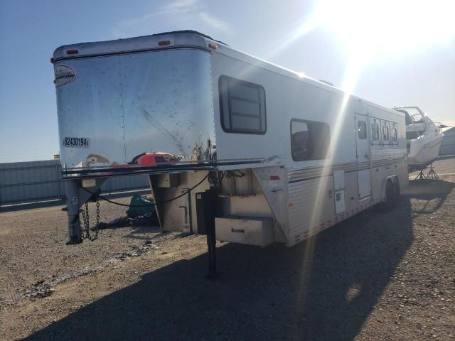 2000 Sundowner Horse Trailer