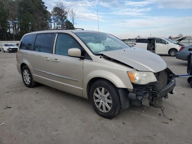 2014 Chrysler Town & Country Touring