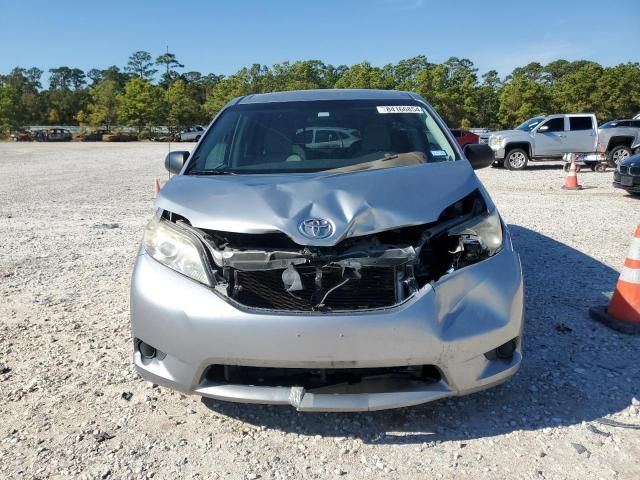 2013 Toyota Sienna