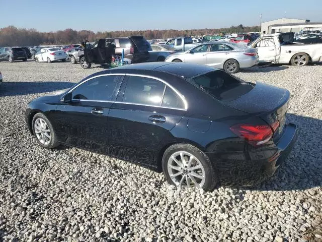 2021 Mercedes-Benz A 220