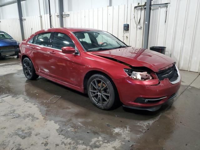 2013 Chrysler 200 Limited