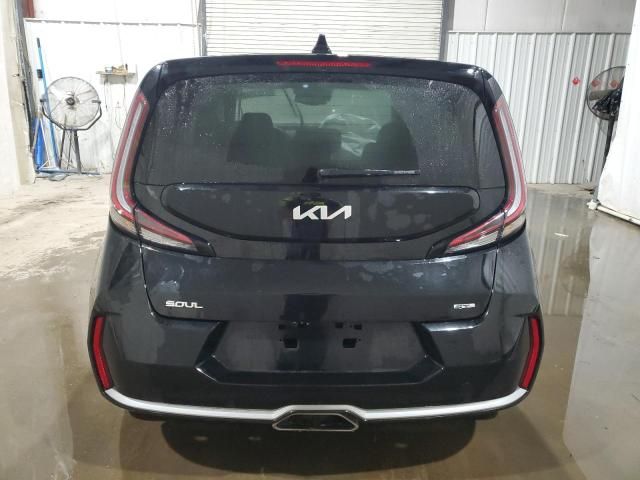 2023 KIA Soul GT Line